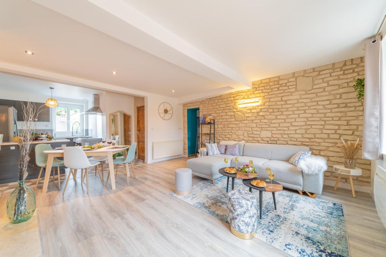Cote Cour, 3 Chambres, Terrasses, Jardin Prive Avec Terrain De Petanque, Cave Voutee Corgoloin Buitenkant foto